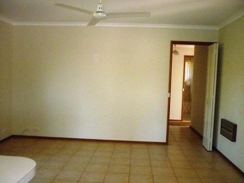 1 Parker Avenue, Surf Beach NSW 2536