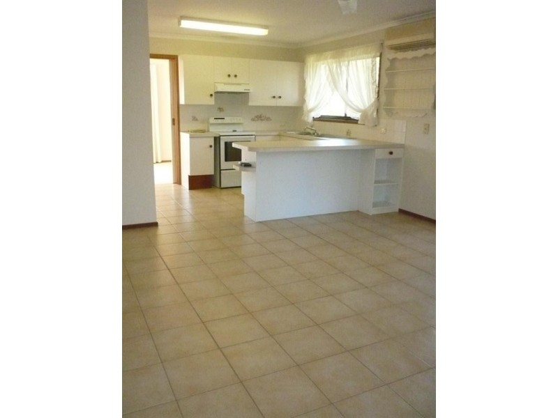 1 Parker Avenue, Surf Beach NSW 2536