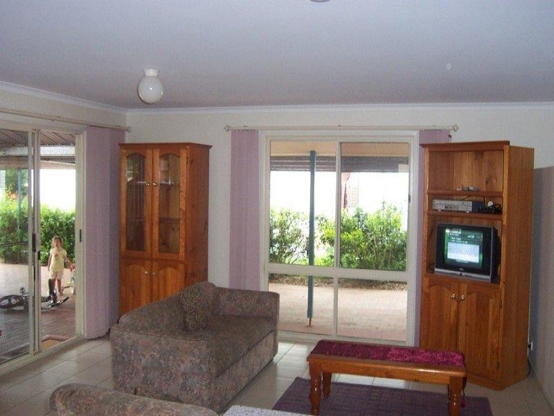 12 Country Club Drive, Catalina NSW 2536