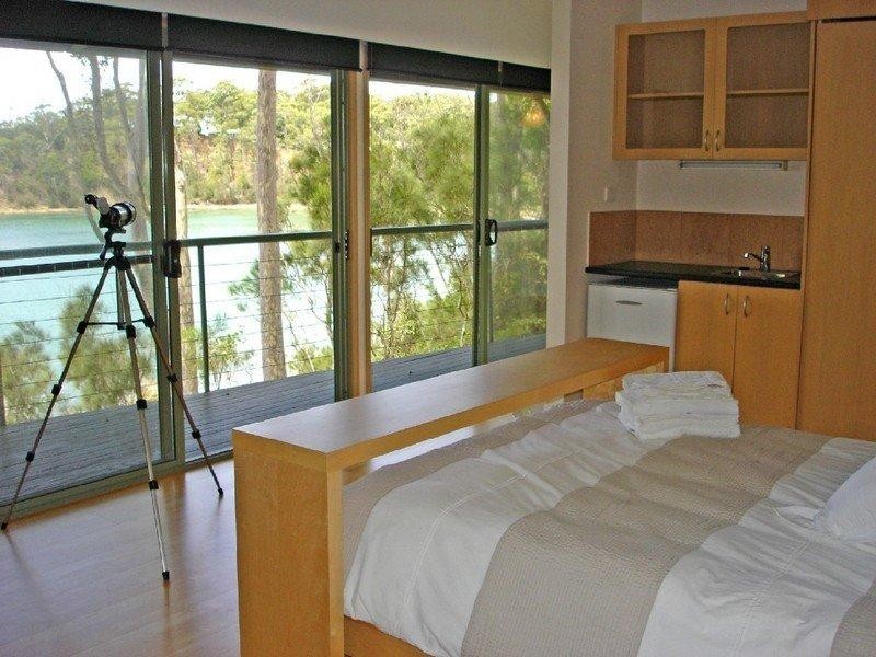 2/27 Bronte Crescent, Sunshine Bay NSW 2536