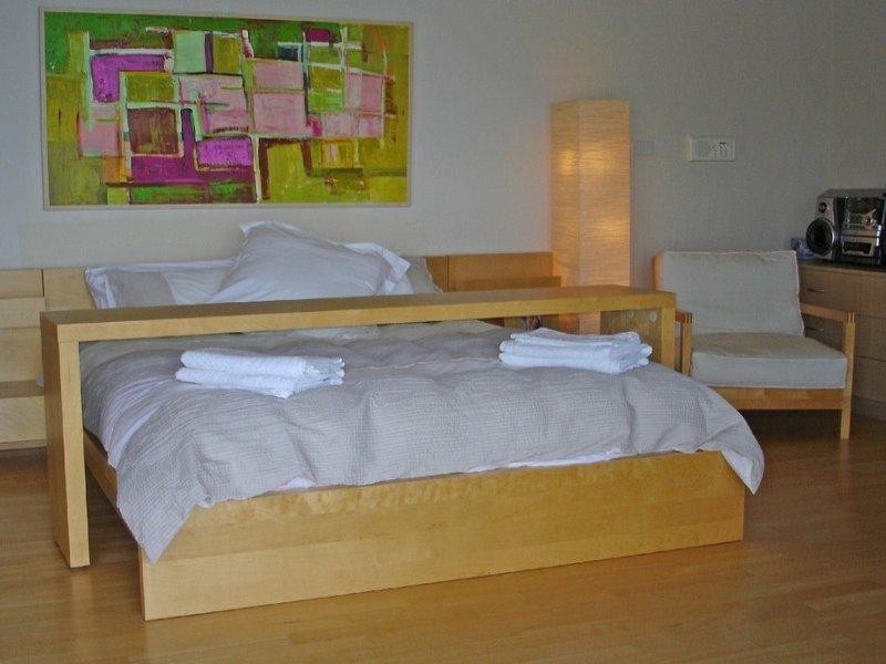 2/27 Bronte Crescent, Sunshine Bay NSW 2536