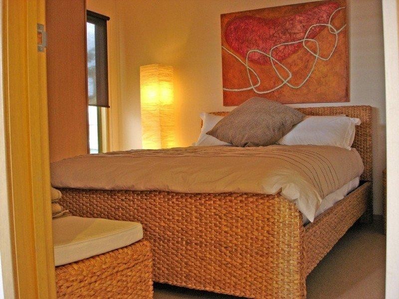 2/27 Bronte Crescent, Sunshine Bay NSW 2536