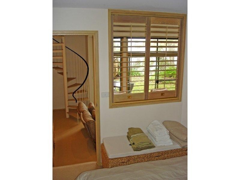 2/27 Bronte Crescent, Sunshine Bay NSW 2536