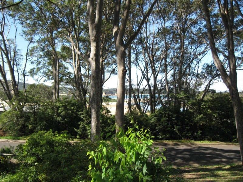 112 Annetts Parade, Mossy Point NSW 2537