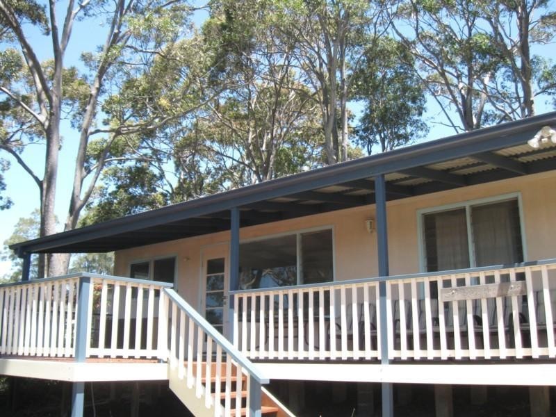 112 Annetts Parade, Mossy Point NSW 2537