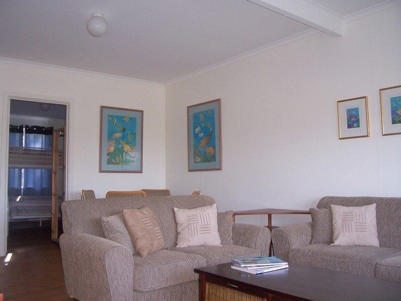 9B Coronation Drive, Broulee NSW 2537