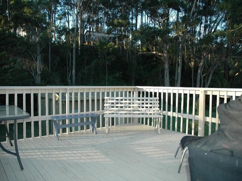 14 Bay Road, Long Beach NSW 2536