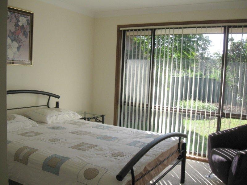 5 Suzanne Way, Broulee NSW 2537