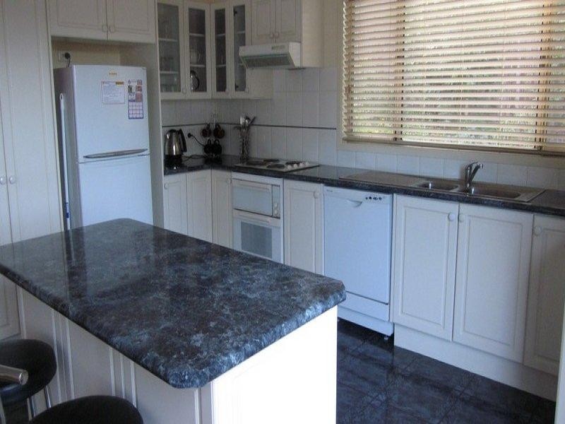 16 Wallarah Street, Batemans Bay NSW 2536