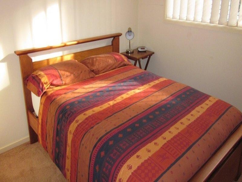 16 Wallarah Street, Batemans Bay NSW 2536