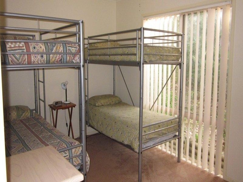 16 Wallarah Street, Batemans Bay NSW 2536