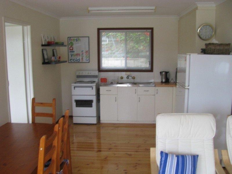 11 Yugura Street, Malua Bay NSW 2536