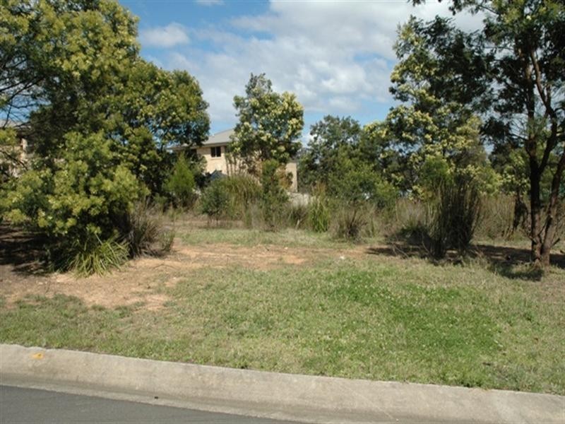 20 Courtenay Crescent, Long Beach NSW 2536