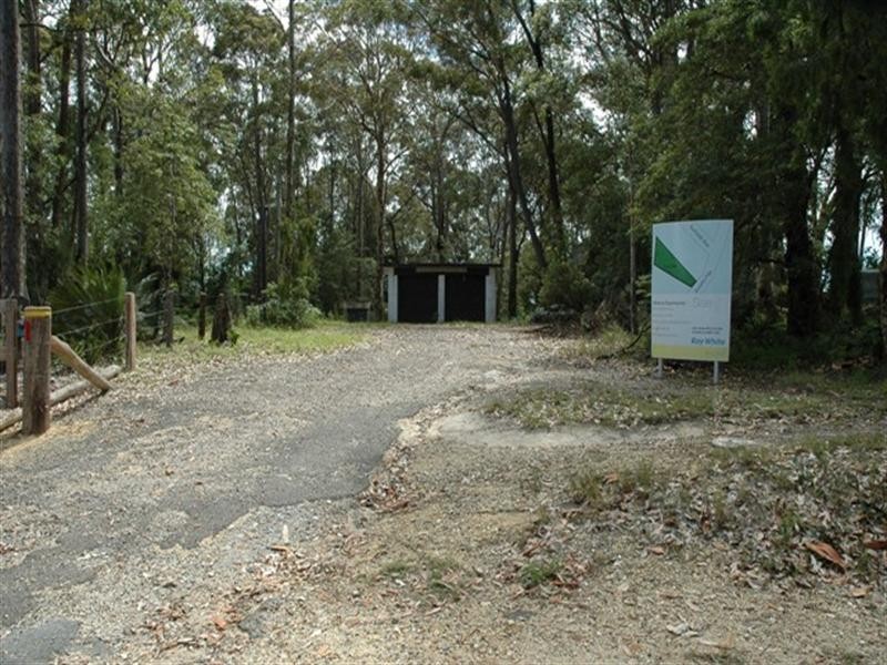 42 Annetts Parade, Mossy Point NSW 2537