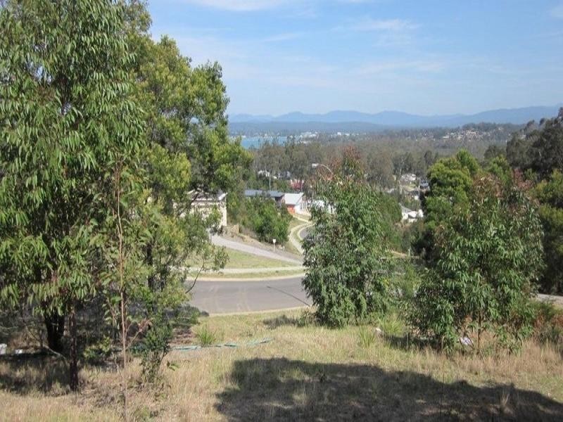 7 Broomfield Crescent, Long Beach NSW 2536