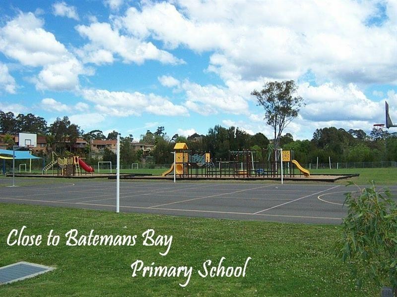 40 Peninsula Drive, Batemans Bay NSW 2536