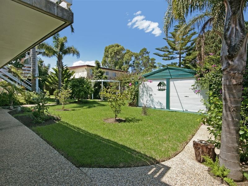 64 Sunpatch Parade, Tomakin NSW 2537