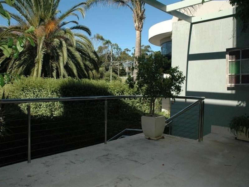 2/16 Wimbin Avenue, Malua Bay NSW 2536