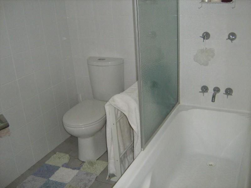 40 Calton Road, Batehaven NSW 2536