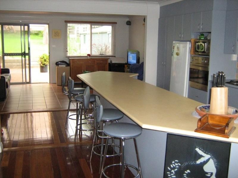 40 Calton Road, Batehaven NSW 2536