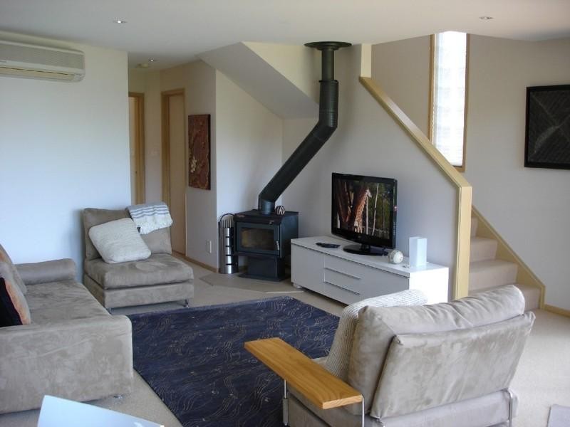 1/27 Bronte Crescent, Batemans Bay NSW 2536