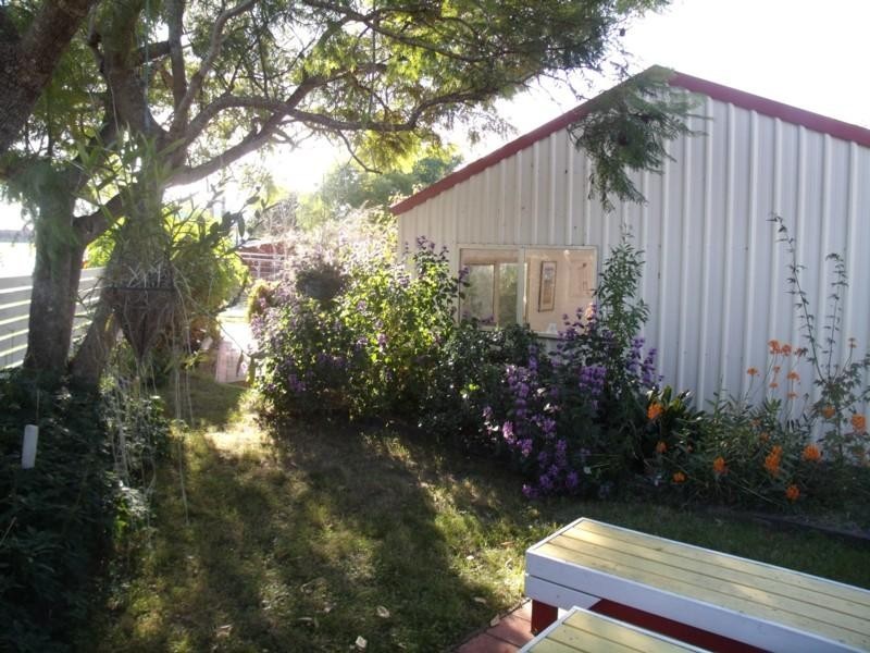 8 Luck Street, Moruya NSW 2537