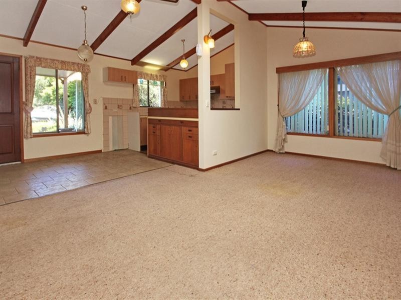 61 Candlagan Drive, Broulee NSW 2537