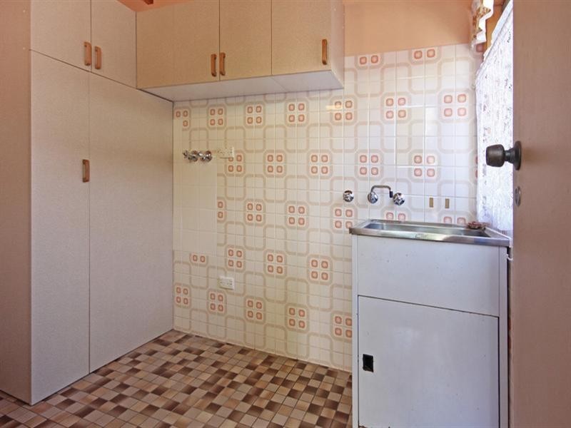 61 Candlagan Drive, Broulee NSW 2537