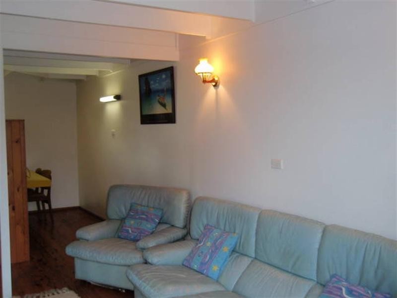 11 Berry Place, Surf Beach NSW 2536