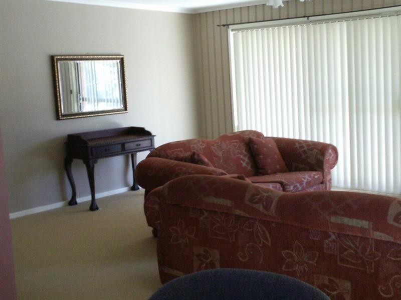 11 Flinders Way, Surf Beach NSW 2536