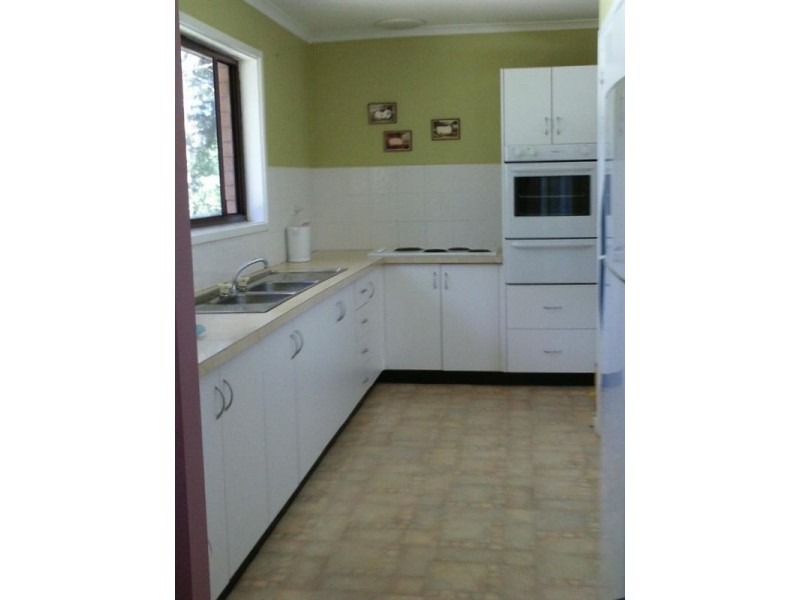 11 Flinders Way, Surf Beach NSW 2536