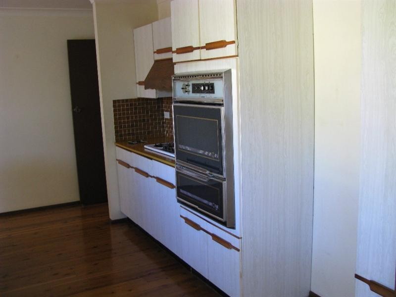 11 Wimbie Street, Surf Beach NSW 2536