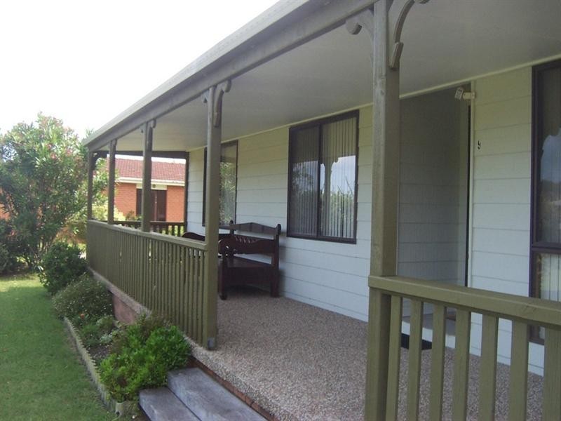 9 Tristiana Parade, Maloneys Beach NSW 2536