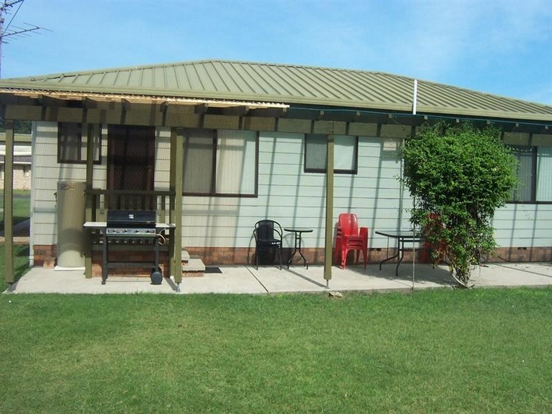 9 Tristiana Parade, Maloneys Beach NSW 2536