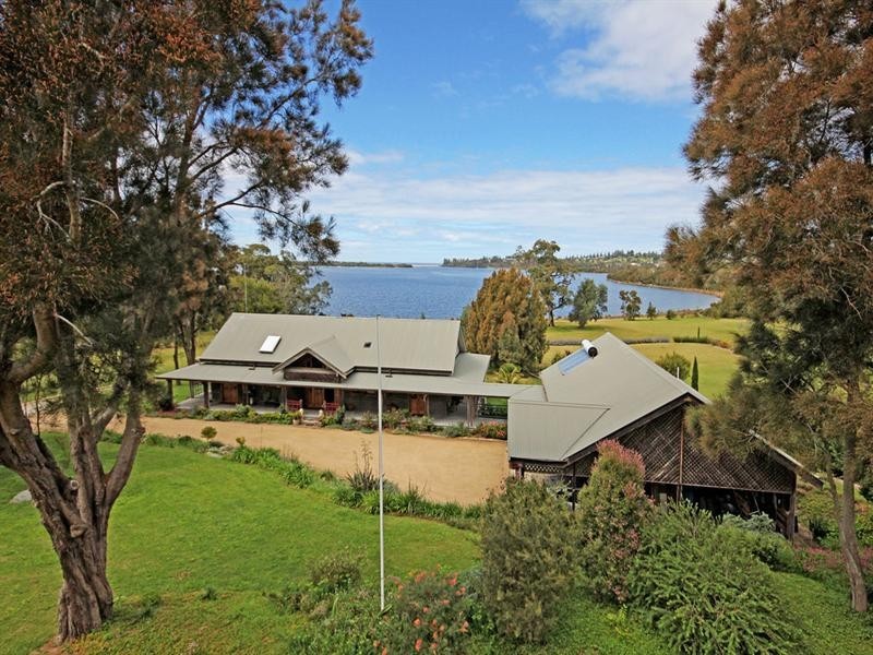 47 Windward Close, Tuross Head NSW 2537