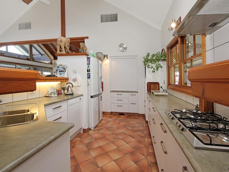 47 Windward Close, Tuross Head NSW 2537