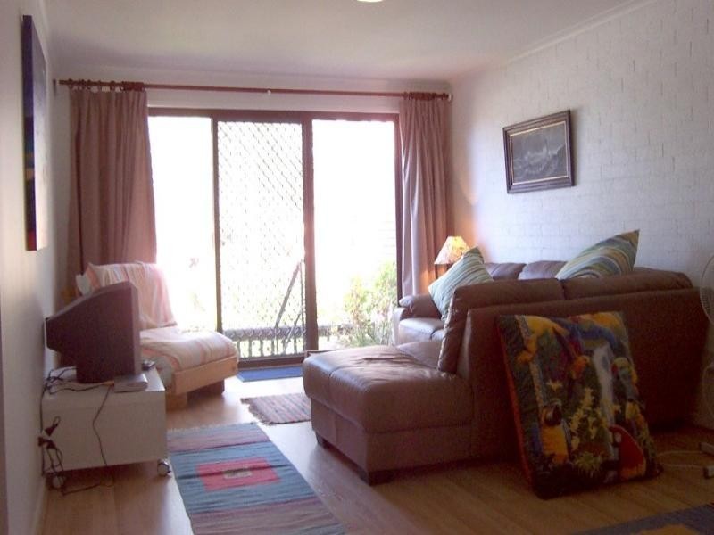 11/12 Parker Avenue, Surf Beach NSW 2536