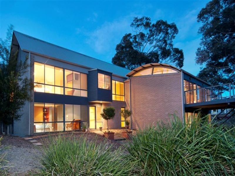 133 Vista Avenue, Batemans Bay NSW 2536