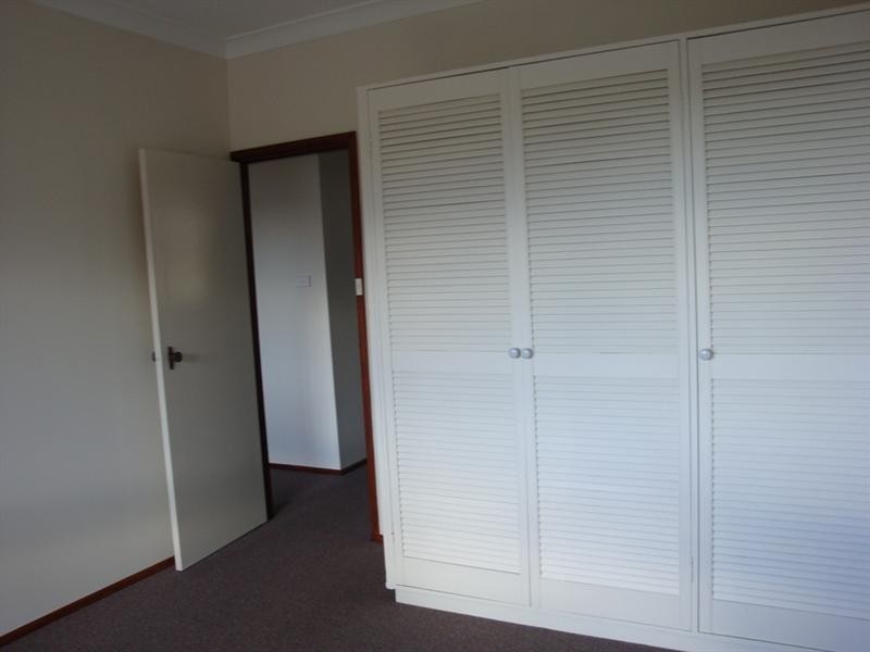 33 Yugura Street, Malua Bay NSW 2536