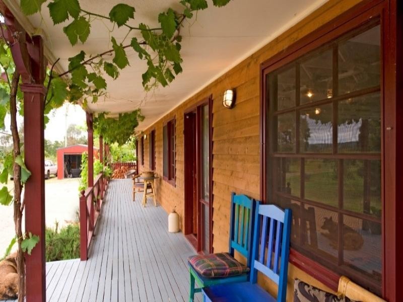 36 Glenduart Grove, Moruya NSW 2537