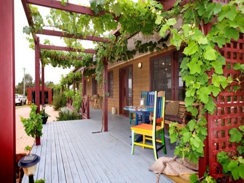 36 Glenduart Grove, Moruya NSW 2537