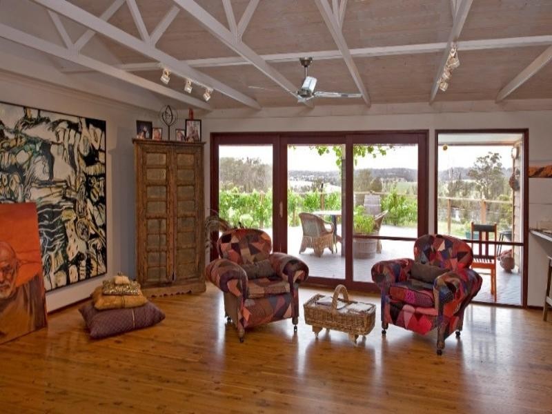 36 Glenduart Grove, Moruya NSW 2537