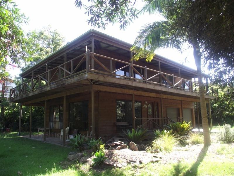 1 Lake Street, Moruya Heads NSW 2537