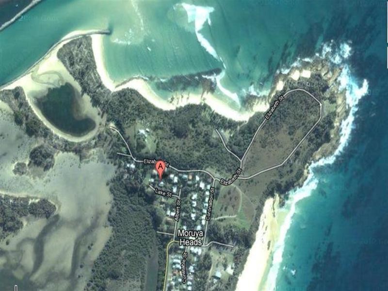 1 Lake Street, Moruya Heads NSW 2537