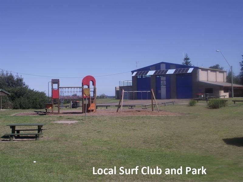 1 Lake Street, Moruya Heads NSW 2537