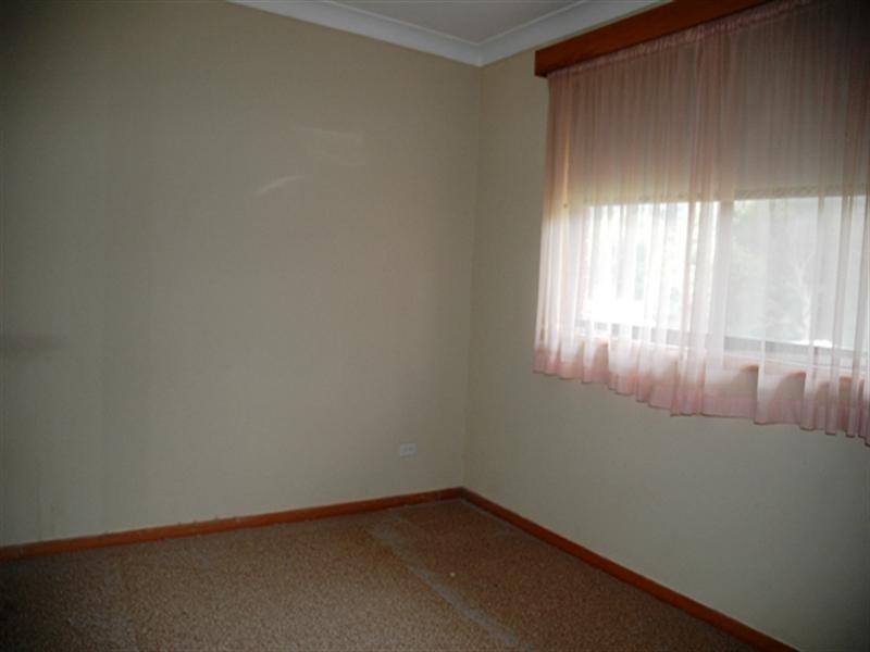 37 Flinders Way, Surf Beach NSW 2536
