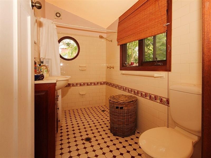 105 Annetts Parade, Mossy Point NSW 2537