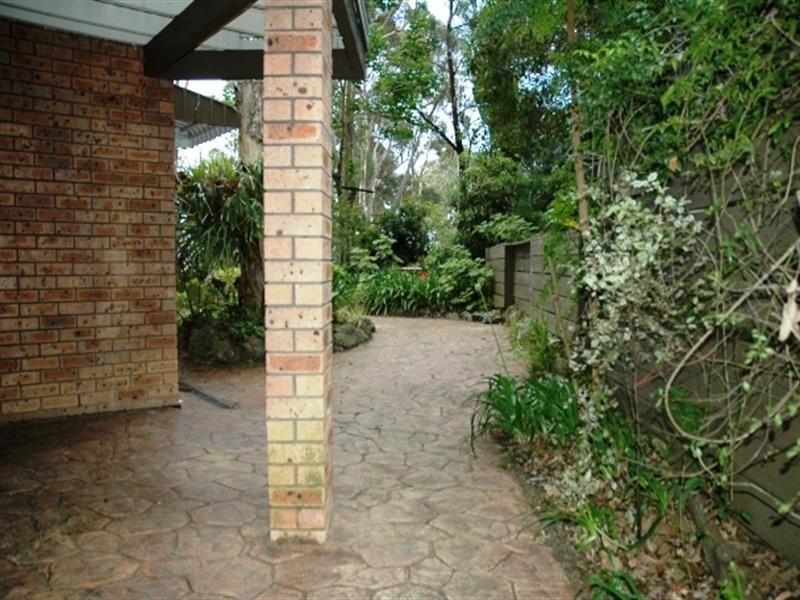17a Burrawang Crescent, Sunshine Bay NSW 2536