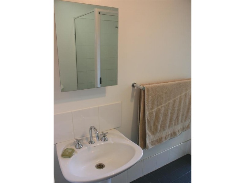 40 Catalina Drive, Catalina NSW 2536