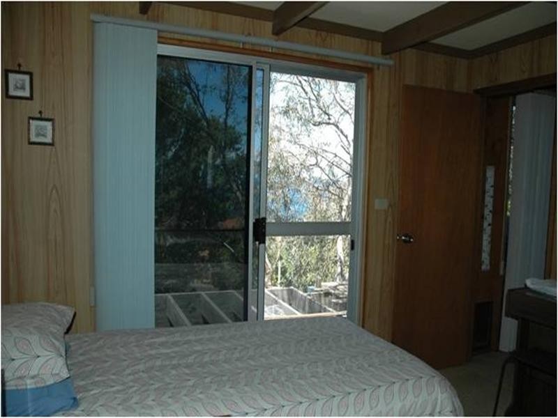 24 Pyang Avenue, Malua Bay NSW 2536